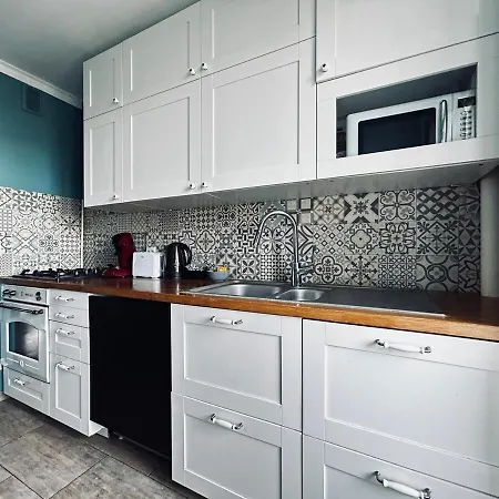 Barbatre Grand T3 Avec Parking Proche Centre-ville Reims