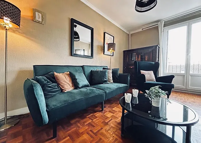 Lägenhet Barbatre Grand T3 Avec Parking Proche Centre-ville Reims